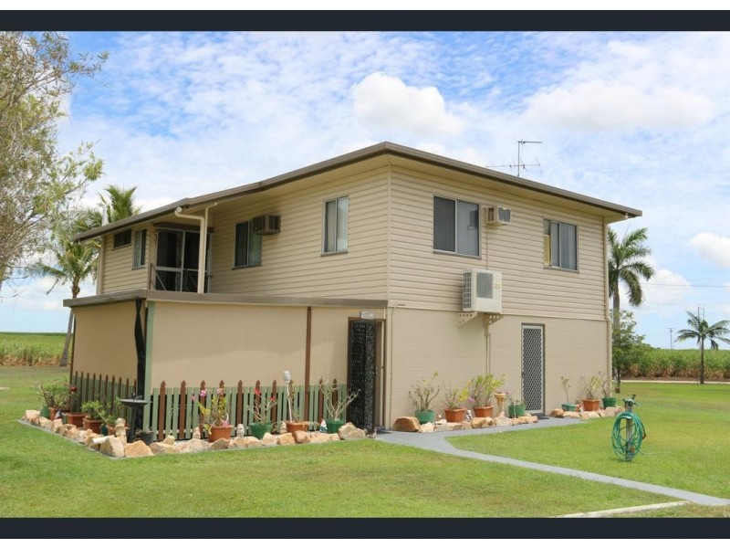 568 Iona Road, Fredericksfield QLD 4806