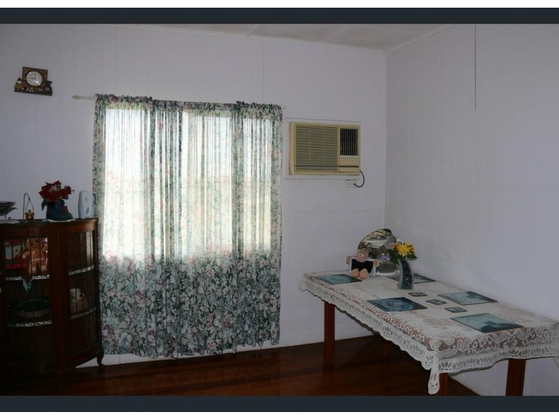568 Iona Road, Fredericksfield QLD 4806