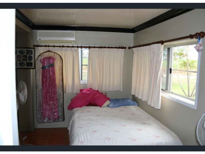 568 Iona Road, Fredericksfield QLD 4806
