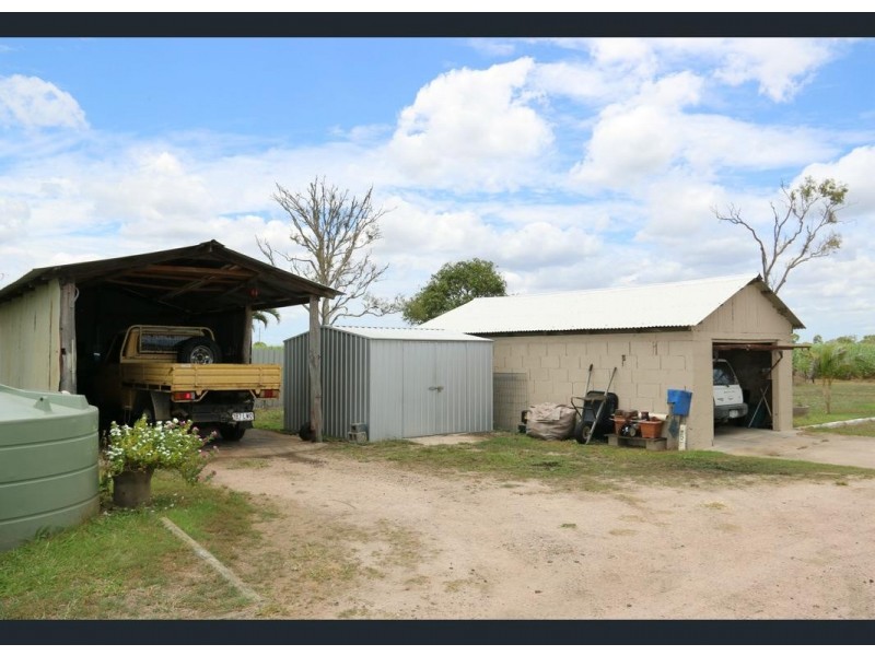 568 Iona Road, Fredericksfield QLD 4806