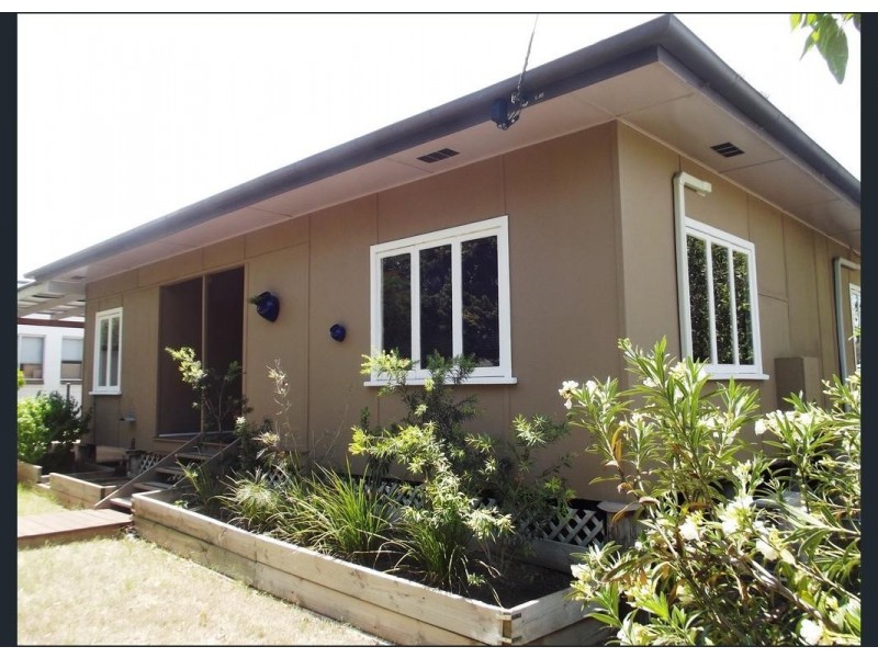 28 Douglass Street, Clermont QLD 4721