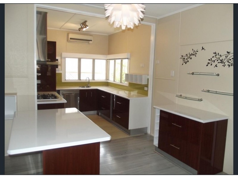 28 Douglass Street, Clermont QLD 4721