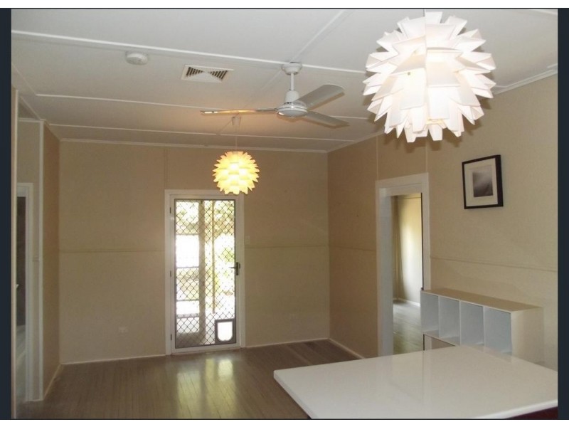 28 Douglass Street, Clermont QLD 4721