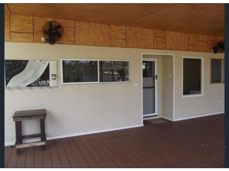 28 Douglass Street, Clermont QLD 4721