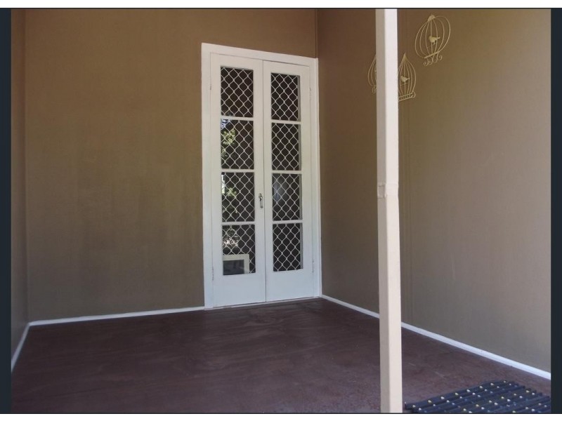 28 Douglass Street, Clermont QLD 4721