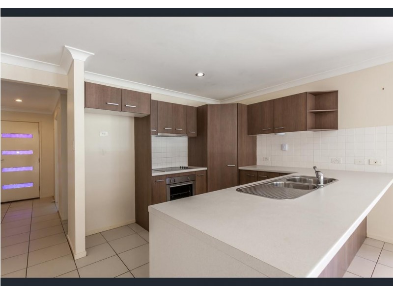10 Paige Place, Helidon QLD 4344
