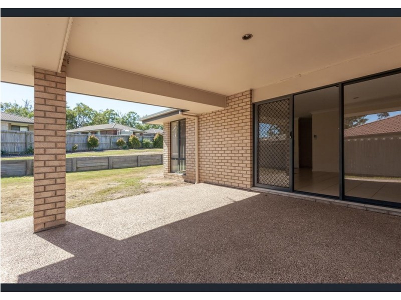 10 Paige Place, Helidon QLD 4344