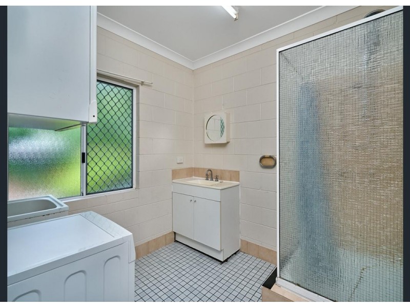 13/527-529 Varley Street, Yorkeys Knob QLD 4878