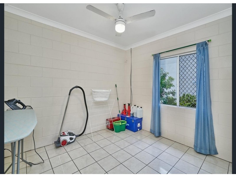 13/527-529 Varley Street, Yorkeys Knob QLD 4878