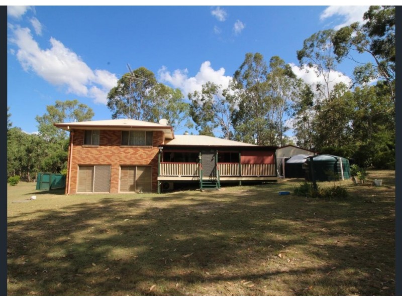 148 Pine Crescent, Esk QLD 4312