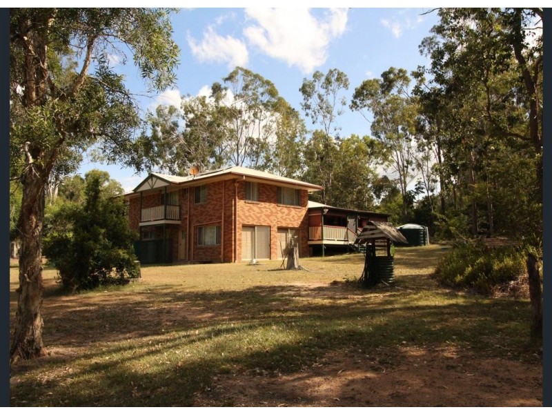 148 Pine Crescent, Esk QLD 4312