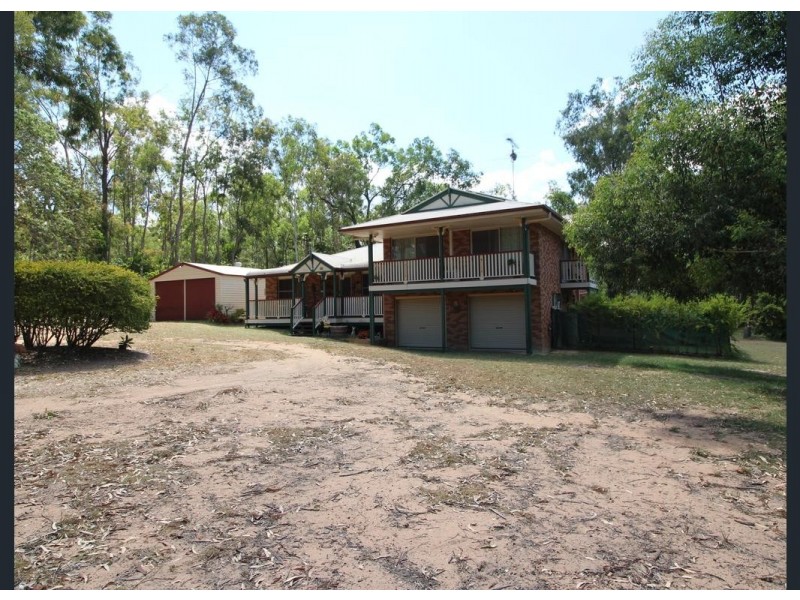 148 Pine Crescent, Esk QLD 4312