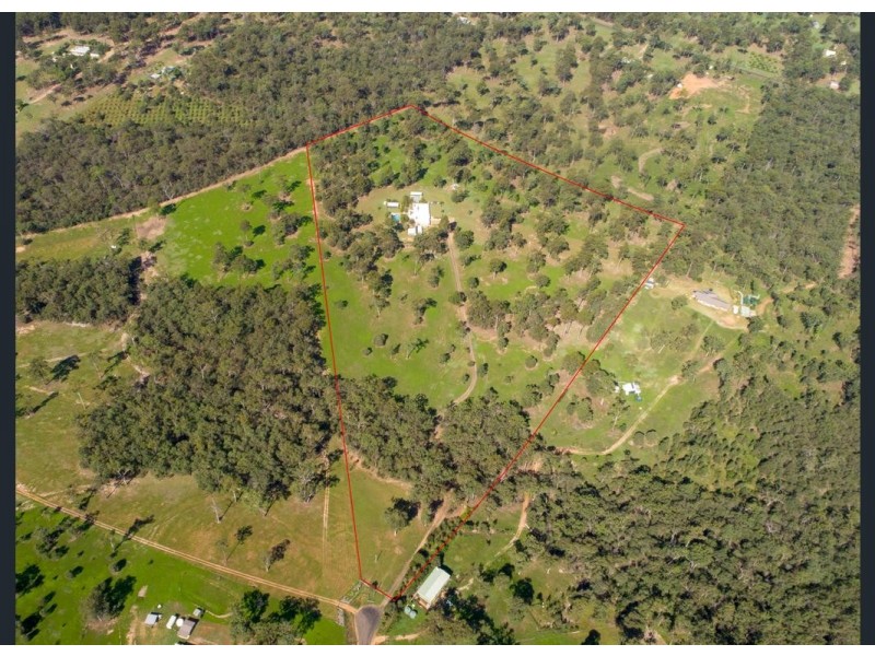 48 Essex Court, Mount Hallen QLD 4312