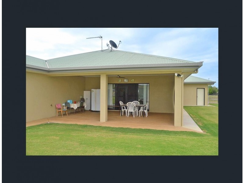 12 Riverlands Drive, Mareeba QLD 4880