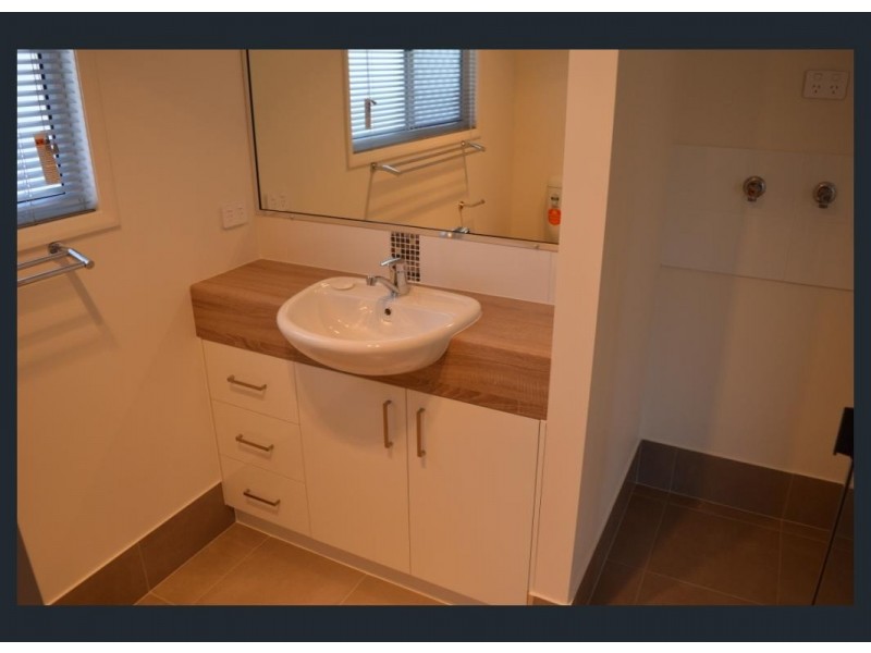 1/32 Herbert Street, Laidley QLD 4341