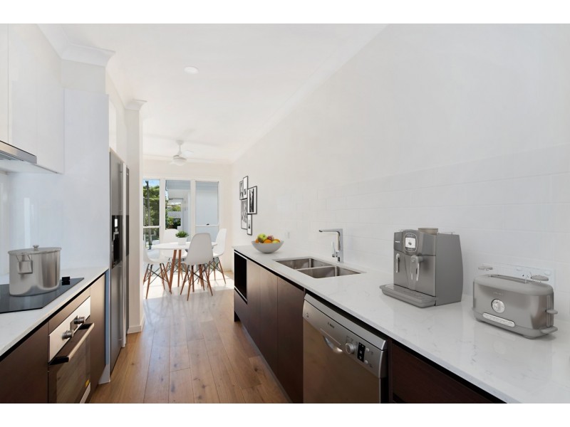 42a Renton Street, Camp Hill QLD 4152