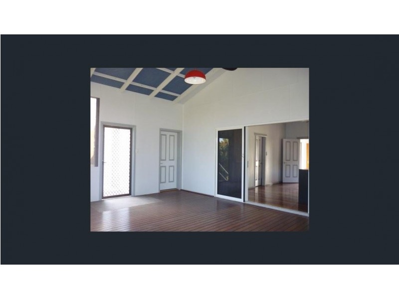 60 Seventeenth Street, Home Hill QLD 4806