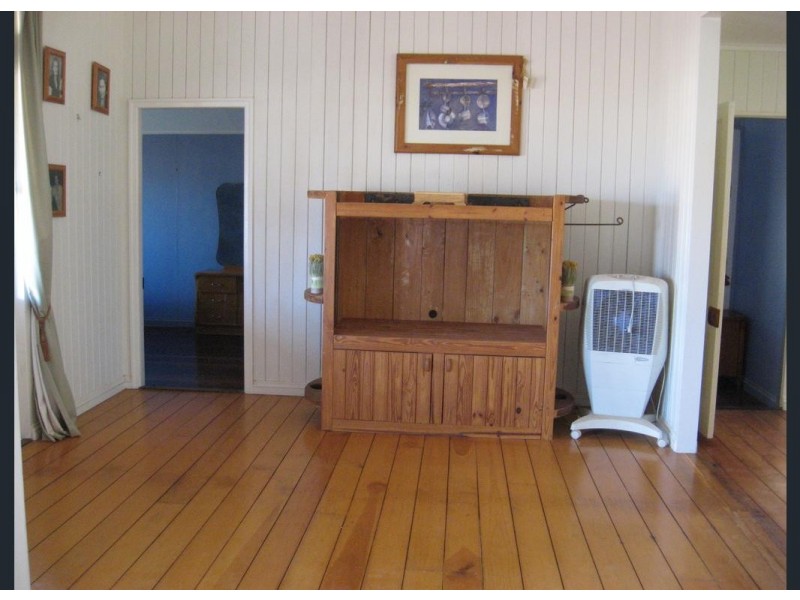 61 Boonkai Street, Quilpie QLD 4480