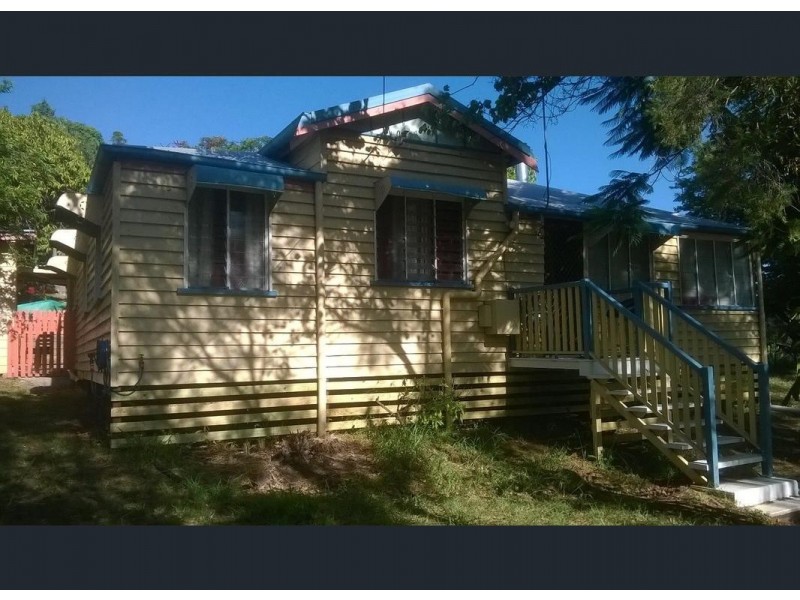 69 James Street, Mount Morgan QLD 4714