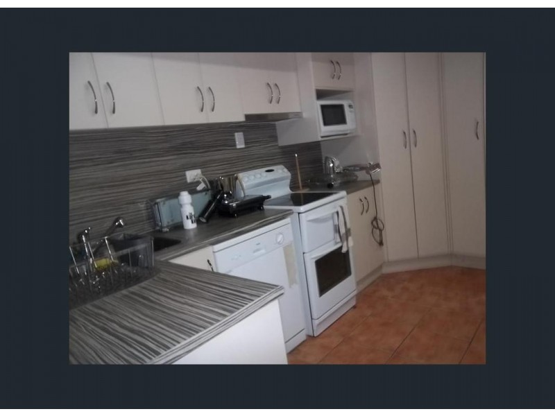 21 Flight Drive, Moranbah QLD 4744