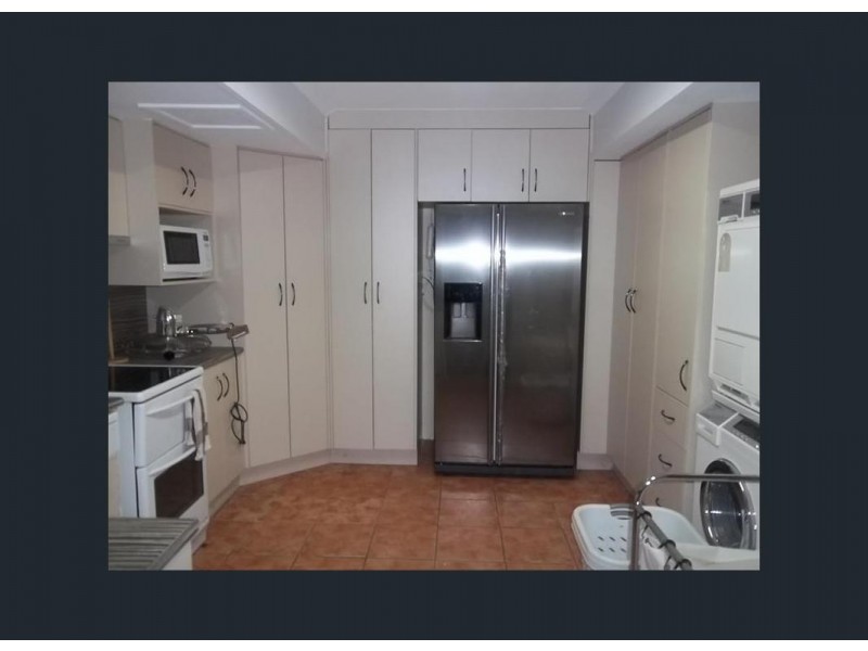 21 Flight Drive, Moranbah QLD 4744