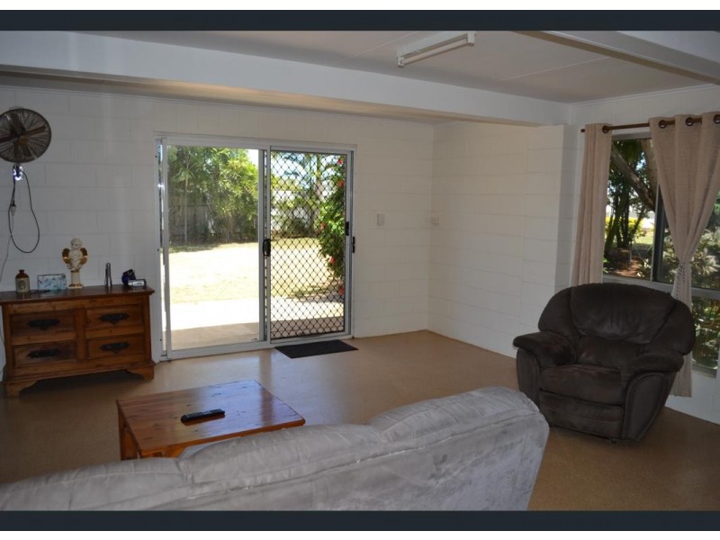 65 Douglas Street, Gracemere QLD 4702