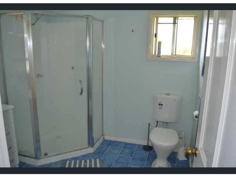 65 Douglas Street, Gracemere QLD 4702