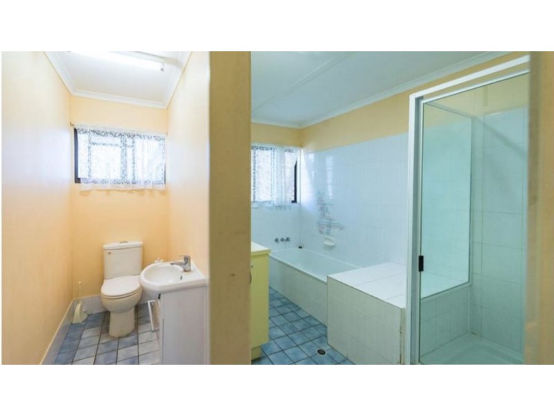 8 Stover Street, Gracemere QLD 4702