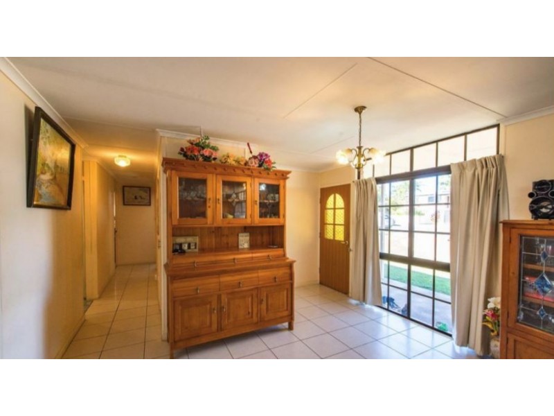 8 Stover Street, Gracemere QLD 4702