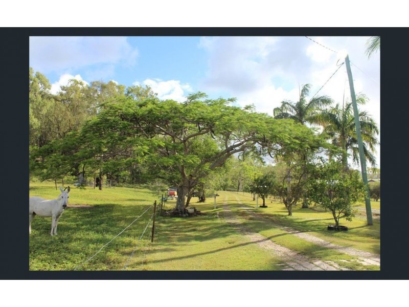 25 Anna Court, Oakenden QLD 4741