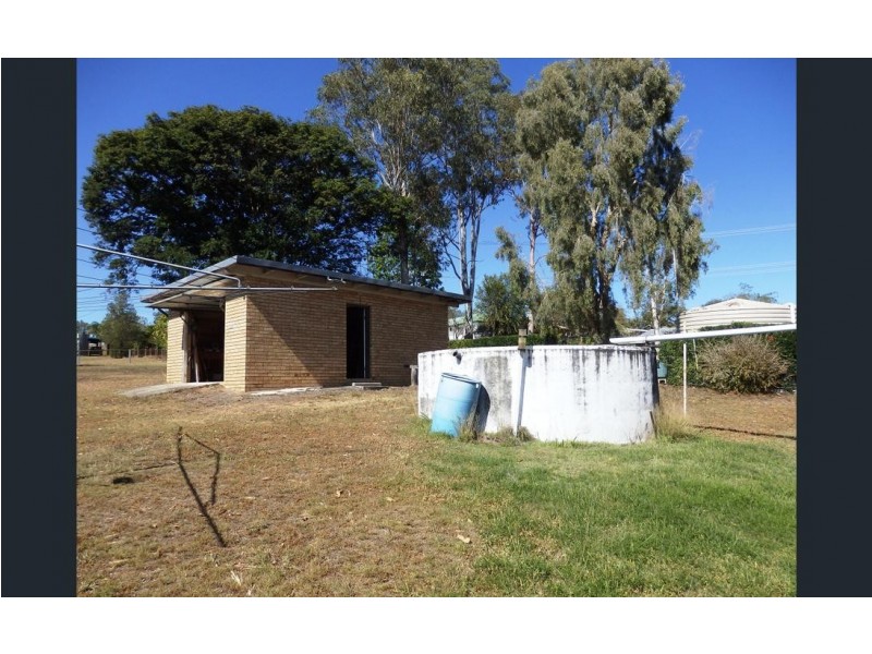 50 Dingyarra Street, Toogoolawah QLD 4313
