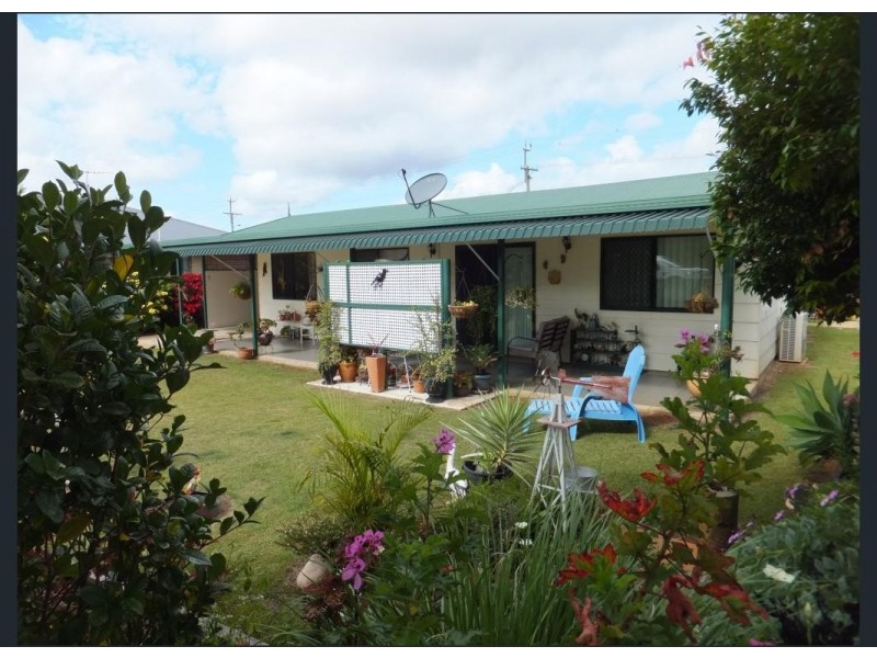 1 Canecutter Court, Childers QLD 4660
