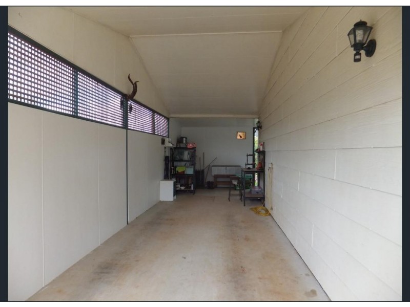 1 Canecutter Court, Childers QLD 4660