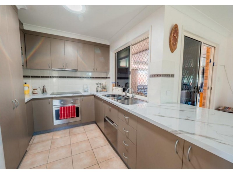 94 Windsor Circle, Kingaroy QLD 4610