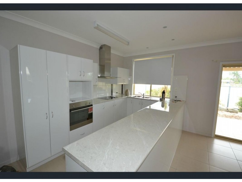 1/10 Eveline Street, Gracemere QLD 4702