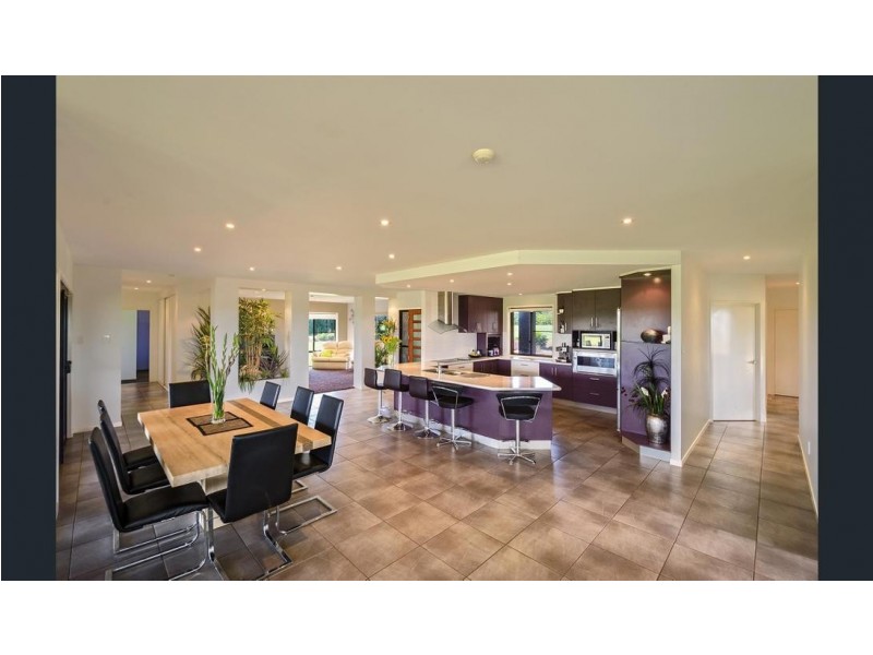 451 BARGARA RD, Qunaba QLD 4670