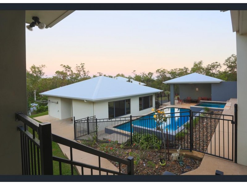 20 Champion Court, Alligator Creek QLD 4816