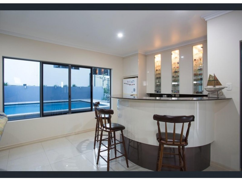 20 Champion Court, Alligator Creek QLD 4816