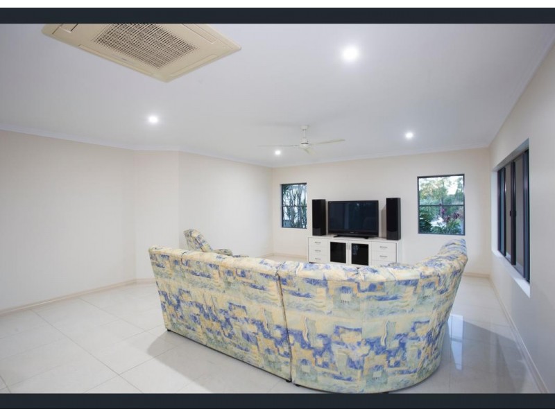 20 Champion Court, Alligator Creek QLD 4816