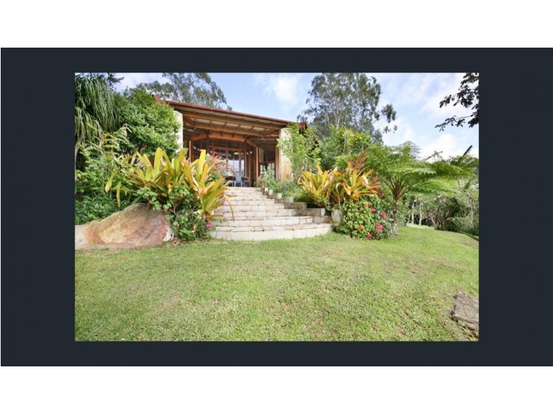 12 LAWRENCE PL, Maleny QLD 4552