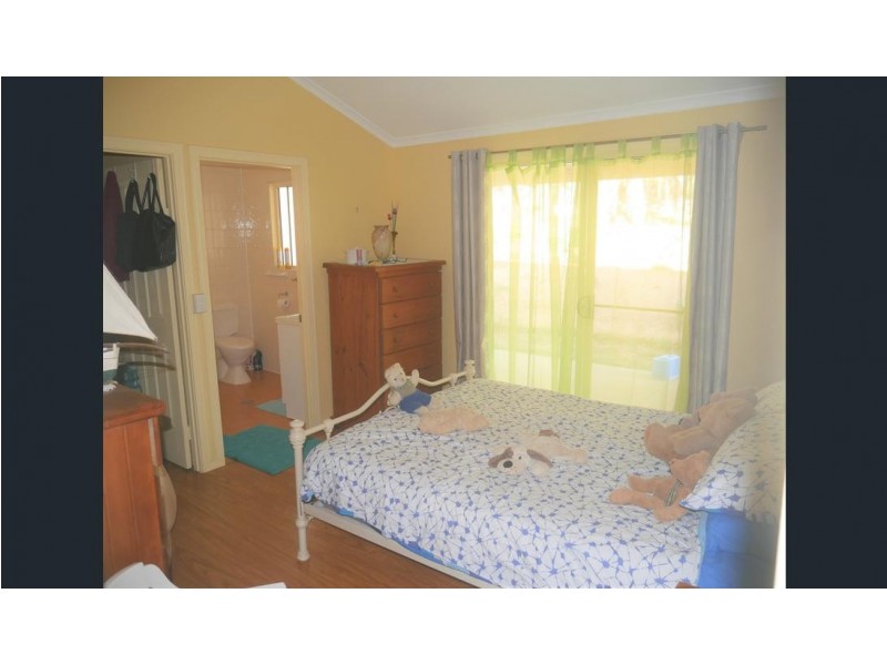 189 Brocklehurst Road, Wattle Camp QLD 4615