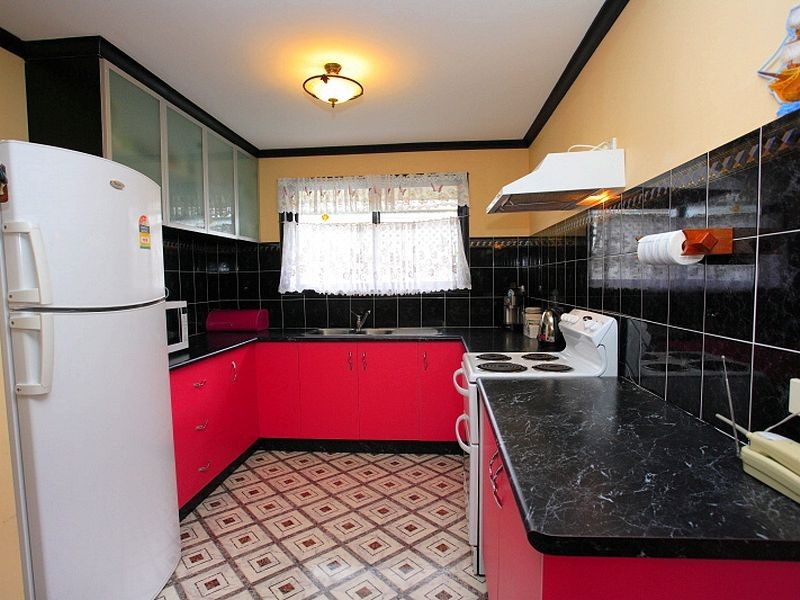 11 Carolyn Street, Dundowran Beach QLD 4655
