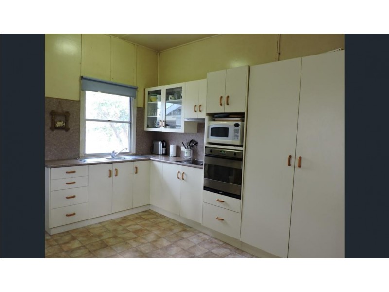 1110 Talgai West Road, Victoria Hill QLD 4361