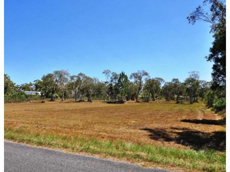 6 Oberon Court, Cooloola Cove QLD 4580