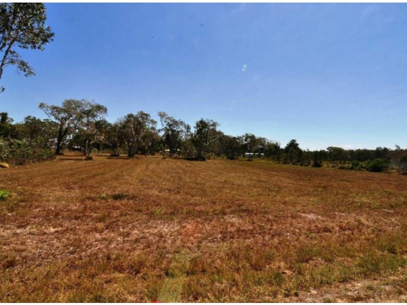 6 Oberon Court, Cooloola Cove QLD 4580