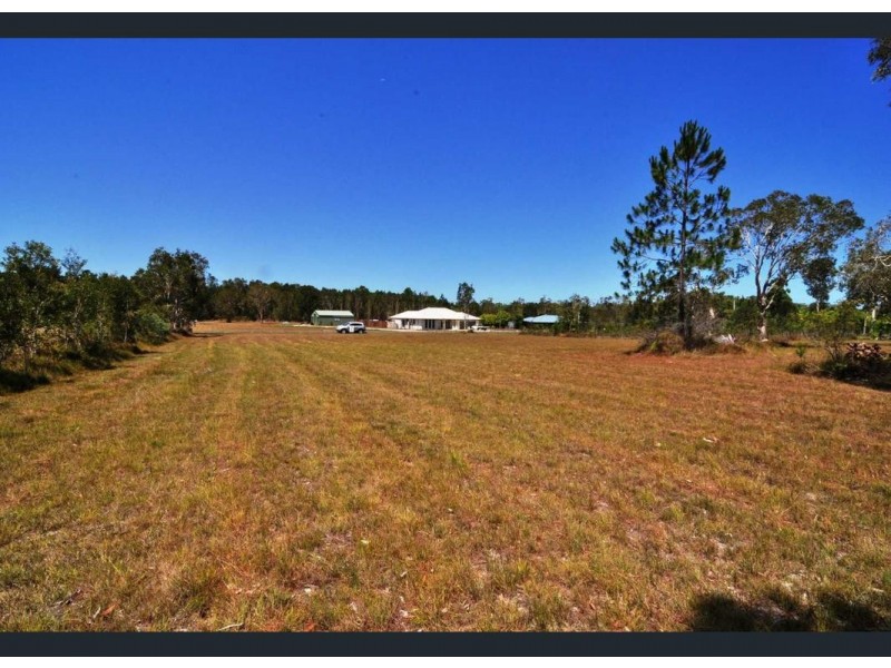 6 Oberon Court, Cooloola Cove QLD 4580