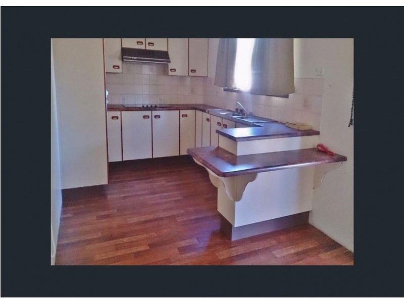 46 Hall Street, Mount Morgan QLD 4714