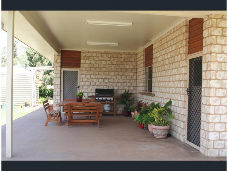 7 Mares Tail Lane, Springsure QLD 4722