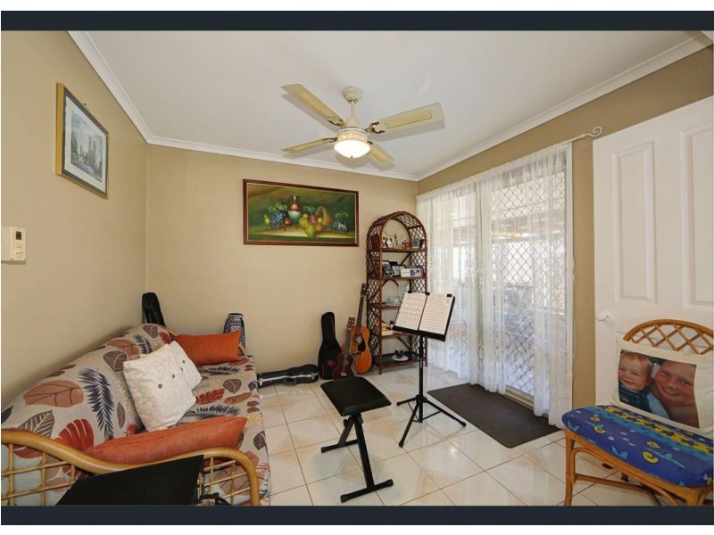 178 Acacia Street, Woodgate QLD 4660