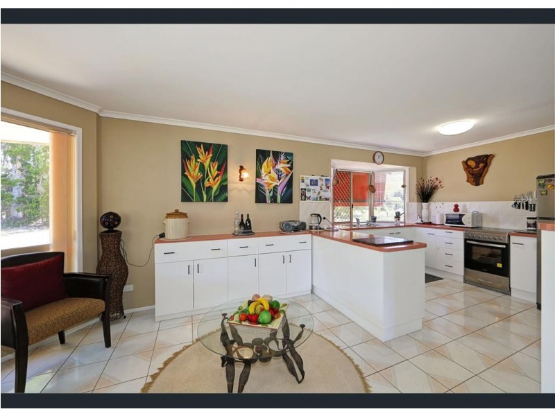 178 Acacia Street, Woodgate QLD 4660